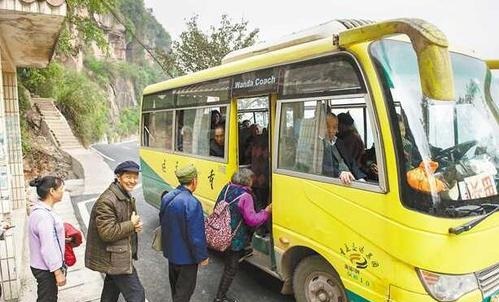 傳統農村鄉鎮客運班線將退出，鄉村客運開通迫在眉睫